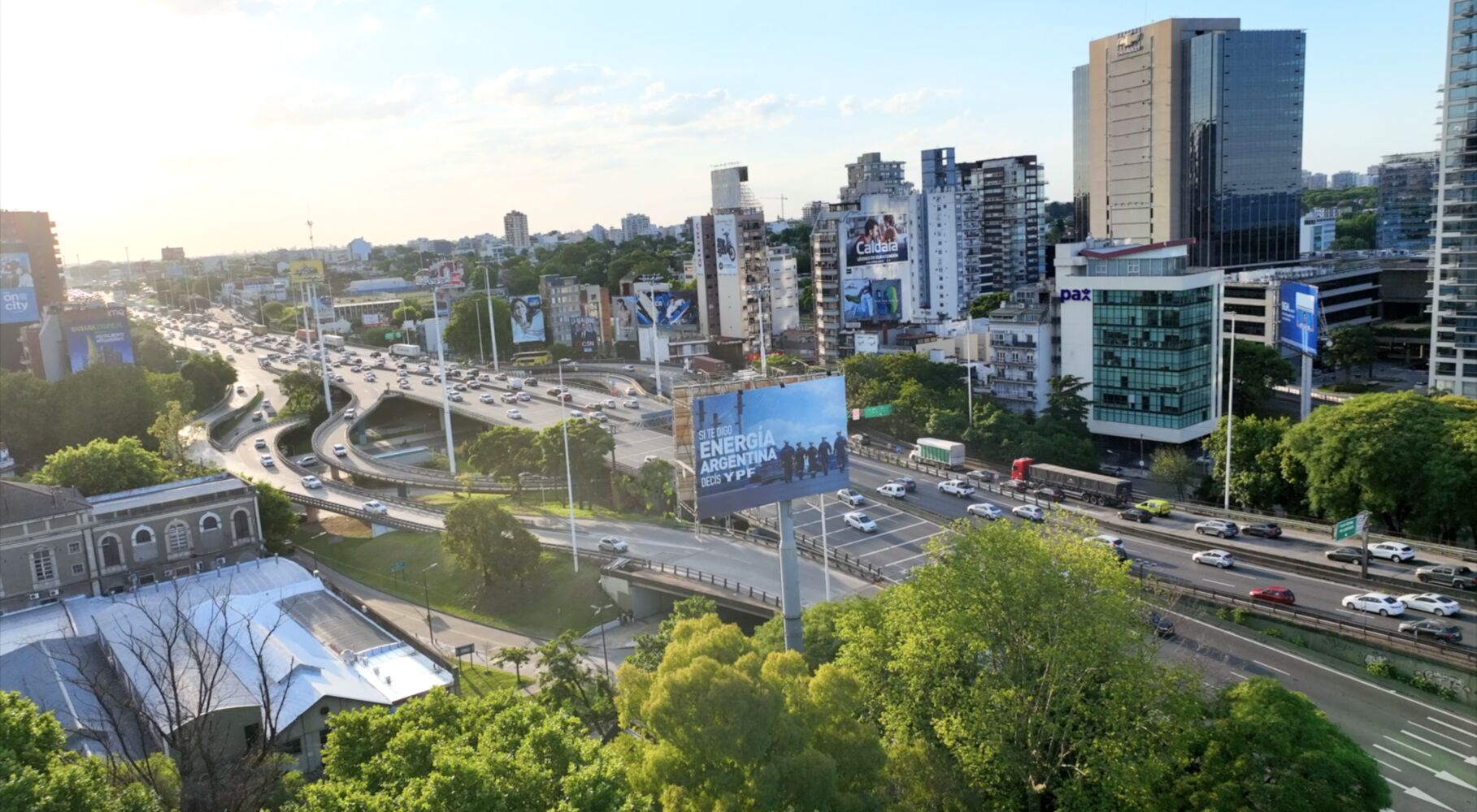 Cartelería NVOOH para campaña de Energía